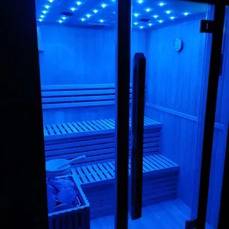 Le Petit Paradis