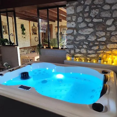 Holiday home Le Petit Paradis