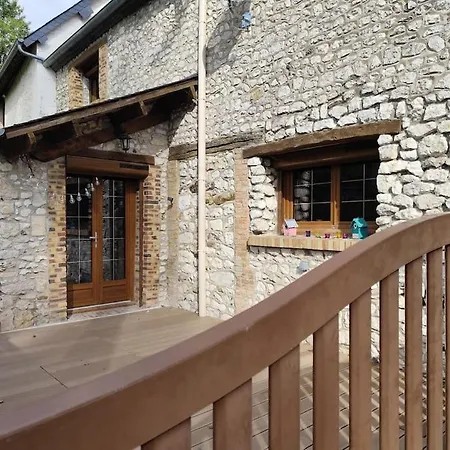 Holiday home Le Petit Paradis Bouafles