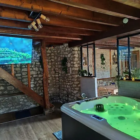 Ferienhaus Le Petit Paradis *